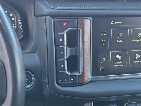 Used 2023 GMC Yukon XL Denali Ultimate image 27