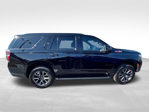 Used 2022 Chevrolet Tahoe Z71 w/ Z71 Off-Road Package AWD/4WD image 9