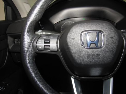 Certified 2026 Honda CR-V EX image 5