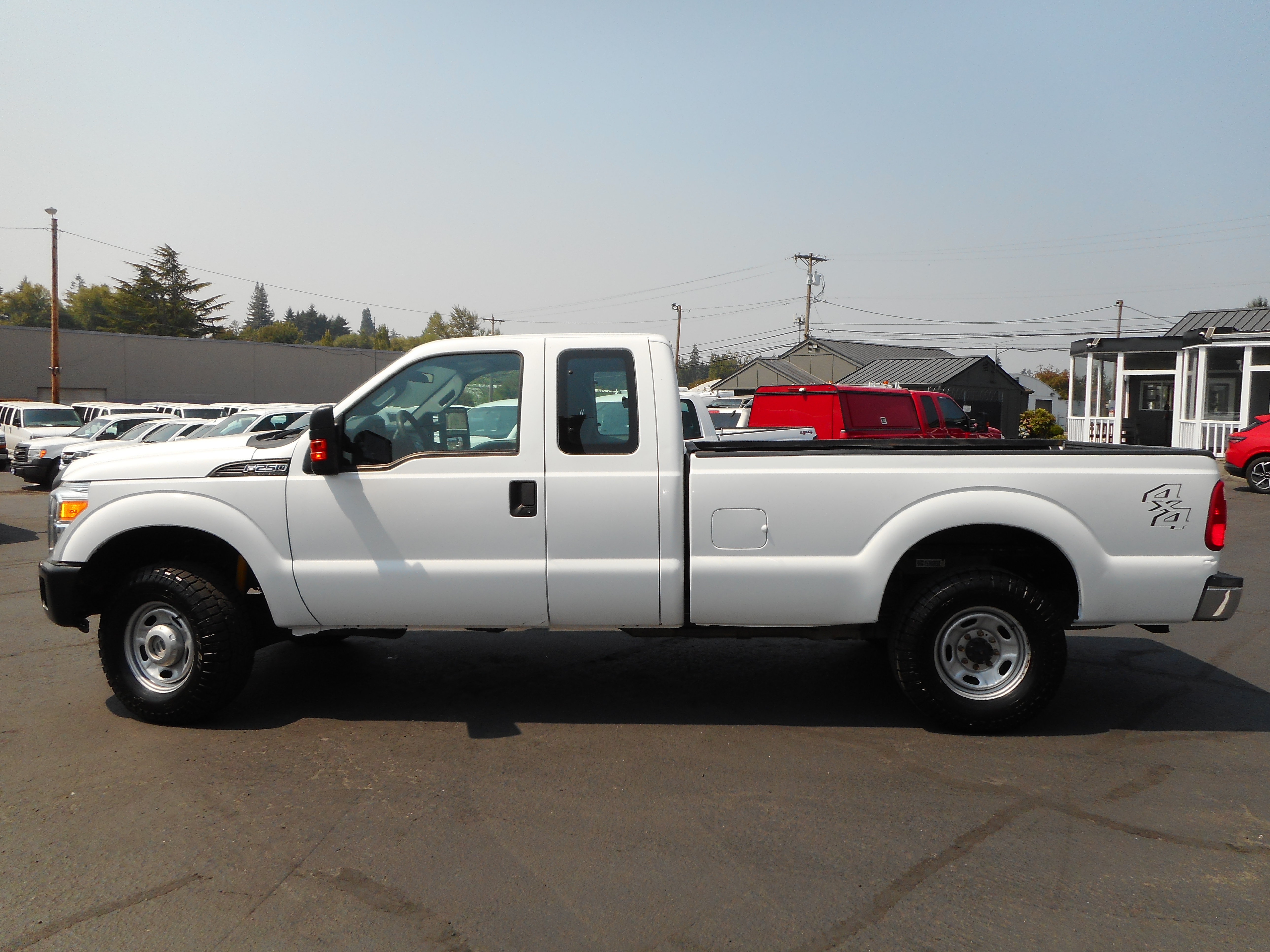 Used 2012 Ford F250 XL w/ PWR Equipment Group AWD/4WD image 2