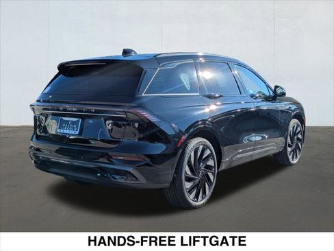 New 2026 Lincoln Nautilus Reserve w/ Jet Appearance Package image 2