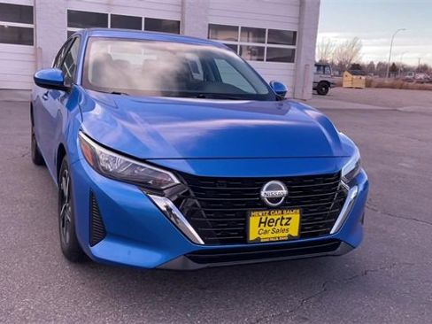 Used 2024 Nissan Sentra SV image 4