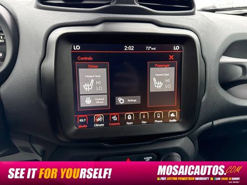 Used 2023 Jeep Renegade Latitude w/ Premium Group AWD/4WD image 27