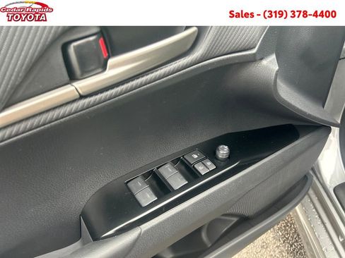 New 2026 Toyota Camry SE image 10