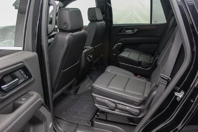 New 2026 GMC Yukon Denali w/ Sun & Power Step Package AWD/4WD image 14