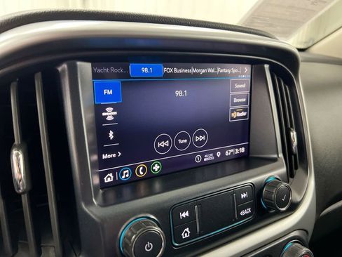 Used 2020 Chevrolet Colorado LT w/ LT Convenience Package AWD/4WD image 14