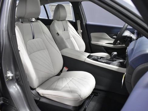 New 2026 Nissan Sentra SL w/ Floor Mat Package image 13