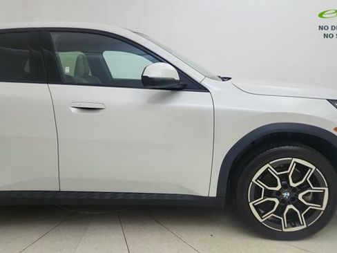 Used 2026 BMW X2 xDrive28i AWD/4WD image 7