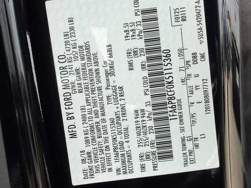 Used 2019 Ford Mustang GT Premium w/ Equipment Group 401A RWD image 43