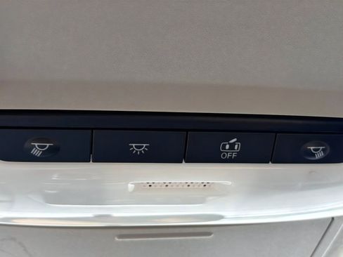 Used 2024 Nissan Sentra SV image 29