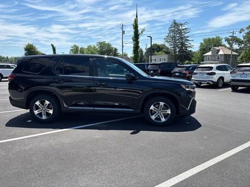 Used 2023 Honda Pilot EX-L image 6