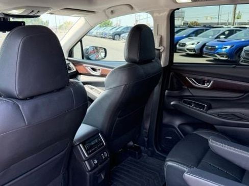 Used 2023 Subaru Ascent Touring AWD/4WD image 17
