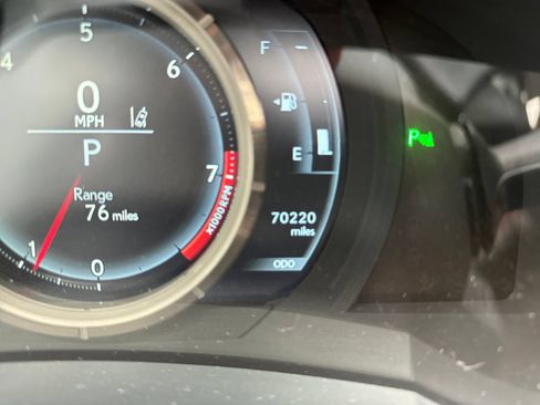Used 2019 Lexus IS 350 F Sport w/ F Sport Package AWD/4WD image 13