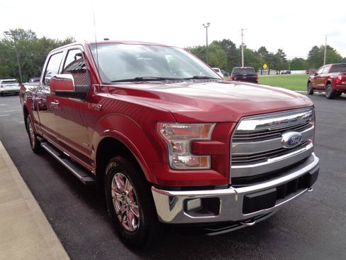 Used 2016 Ford F150 Lariat AWD/4WD image 4