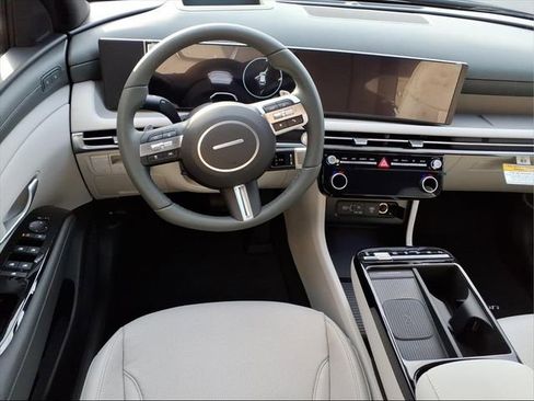 New 2026 Hyundai Tucson Limited image 14