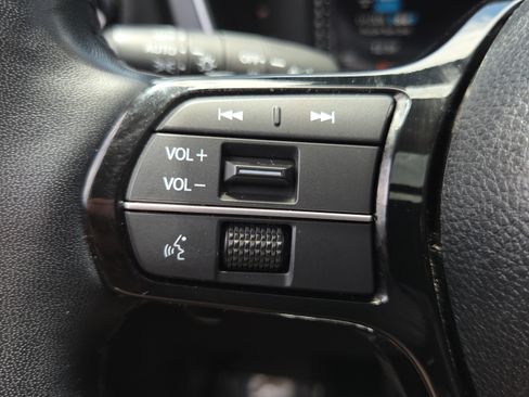 Certified 2024 Honda Pilot Elite image 29