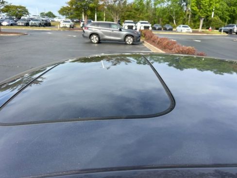 Used 2018 Honda Accord EX-L image 9