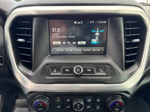 Used 2018 GMC Acadia SLE AWD/4WD image 19