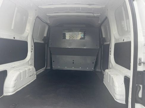Used 2017 Nissan NV200 SV w/ Technology Package FWD image 14