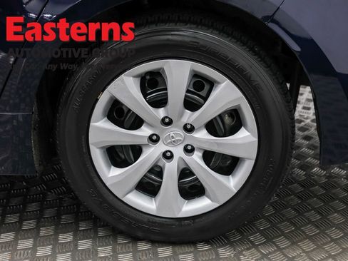 Used 2023 Toyota Corolla LE image 31