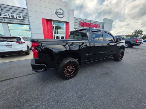 Used 2021 Chevrolet Silverado 1500 Custom Trail Boss AWD/4WD image 7