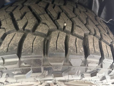 Used 2023 Ford Bronco Wildtrak AWD/4WD image 11
