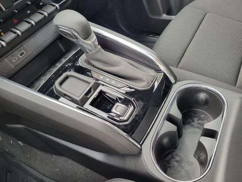 New 2026 GMC Canyon Elevation w/ Convenience Package RWD image 22