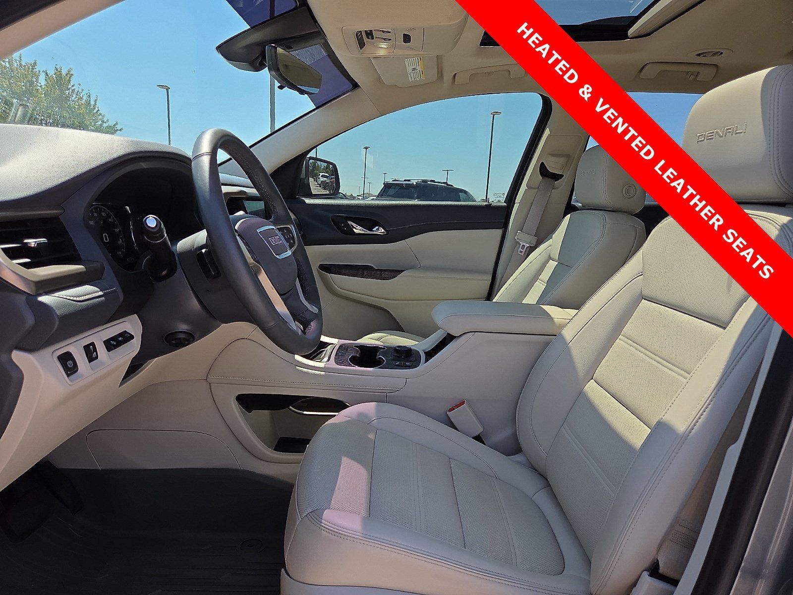 Used 2023 GMC Acadia Denali w/ Denali Ultimate Package FWD image 17