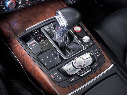 Used 2014 Audi S7 Prestige w/ Driver Assistance Package image 25