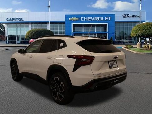 New 2026 Chevrolet Trax RS w/ Driver Confidence Package FWD image 5