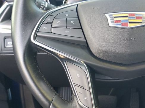 Certified 2023 Cadillac XT5 Luxury FWD image 19