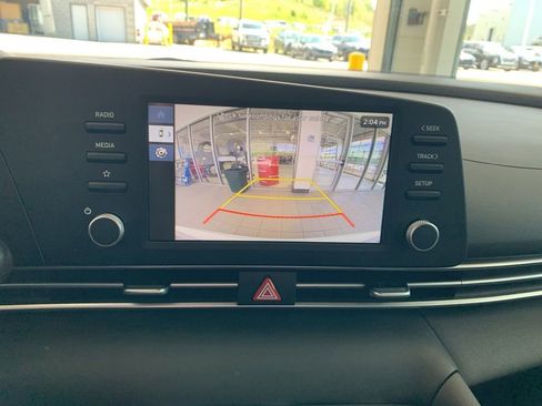 New 2026 Hyundai Elantra SE FWD image 9