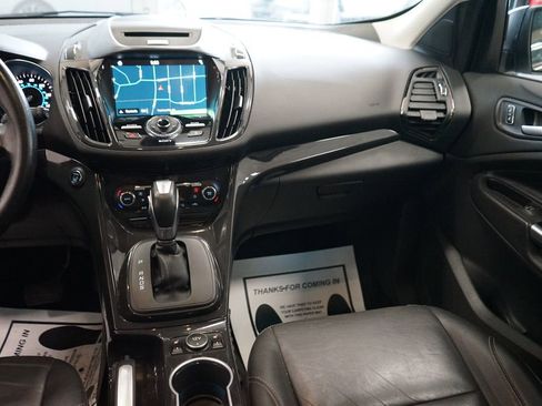 Used 2016 Ford Escape Titanium AWD/4WD image 12