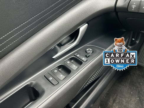 Certified 2023 Hyundai Elantra SEL w/ Winter Weather Package FWD image 11