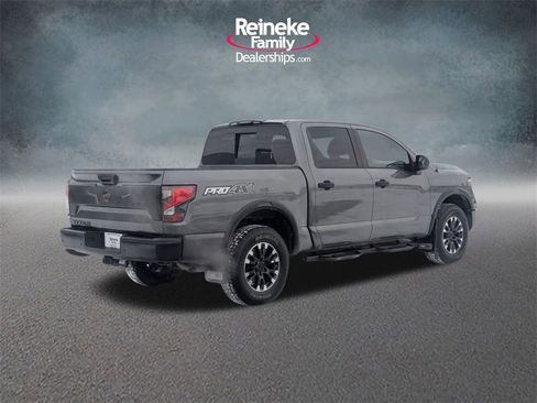Used 2021 Nissan Titan PRO-4X w/ Pro-4x Utility Package image 5