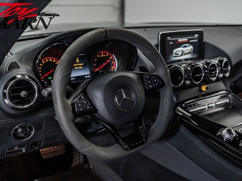 Used 2018 Mercedes-Benz AMG GT R image 28