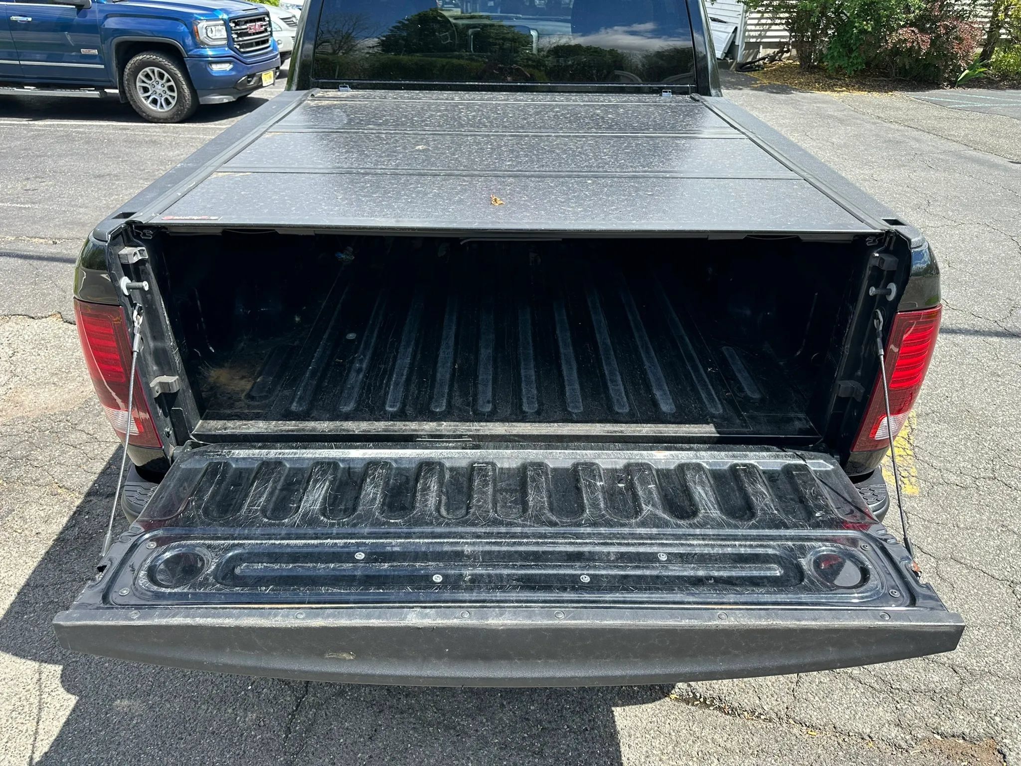 Used 2022 RAM 1500 Warlock w/ Electronics Group AWD/4WD image 31