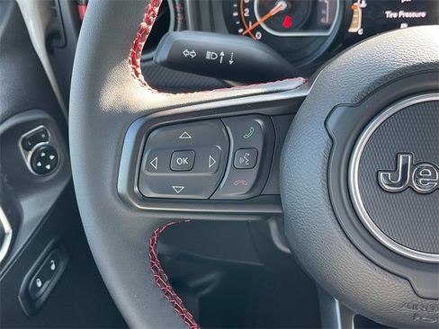 New 2024 Jeep Wrangler Unlimited Rubicon w/ Technology Group image 18