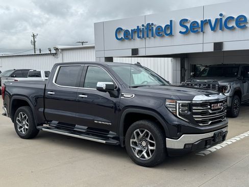 Certified 2024 GMC Sierra 1500 SLT AWD/4WD image 2