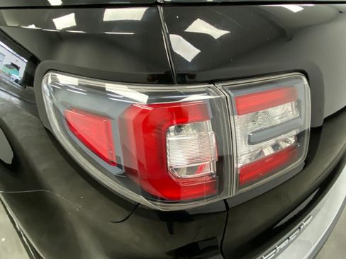 Used 2016 GMC Acadia Denali AWD/4WD image 13