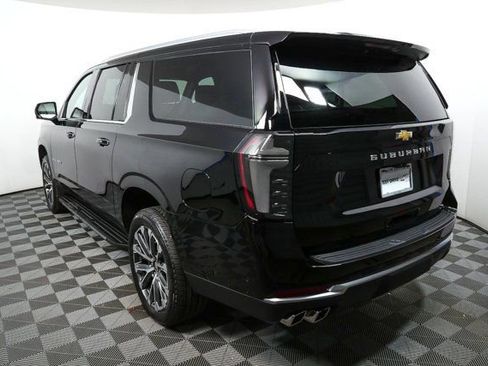 New 2026 Chevrolet Suburban High Country w/ Sun And Tow Package image 27