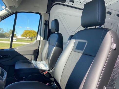 New 2025 Ford Transit 250 148 Medium Roof Extended AWD image 11