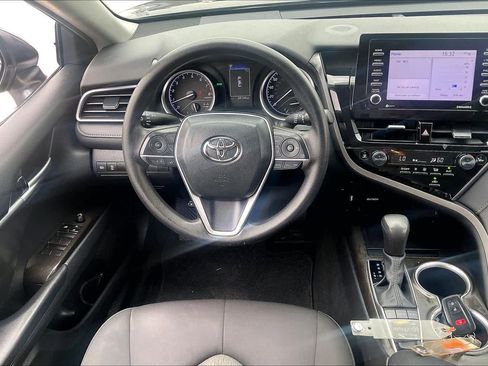 Used 2023 Toyota Camry LE w/ Convenience Package image 6