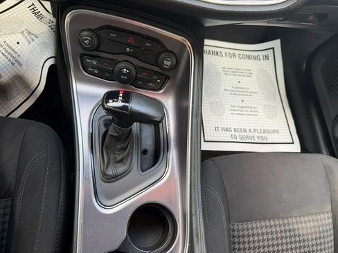 Used 2016 Dodge Challenger SXT RWD image 24