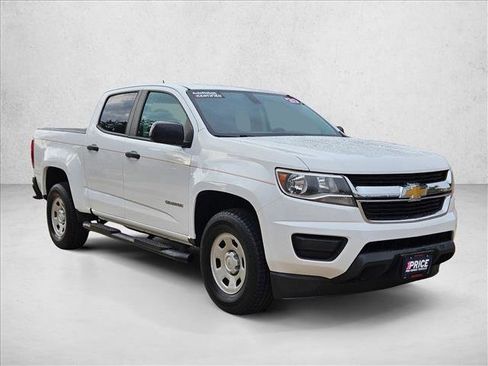 Used 2020 Chevrolet Colorado W/T w/ WT Convenience Package image 3