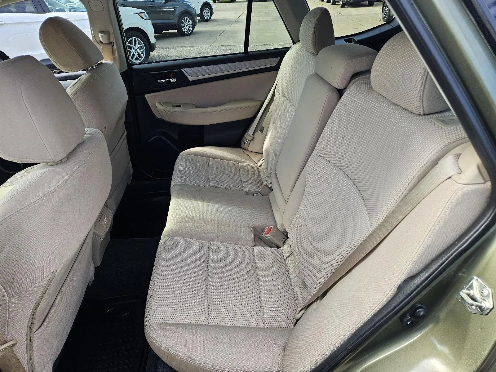 Used 2018 Subaru Outback 2.5i Premium AWD/4WD image 17