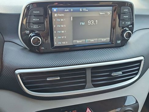 Used 2019 Hyundai Tucson SE FWD image 14