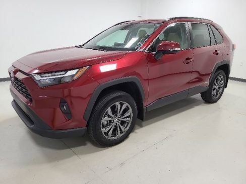 Used 2024 Toyota RAV4 XLE Premium w/ Weather Package AWD/4WD image 8