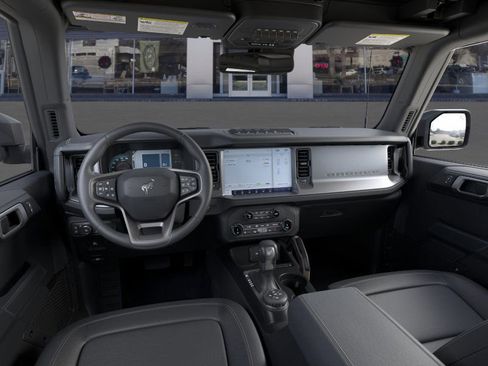 New 2025 Ford Bronco Badlands image 9