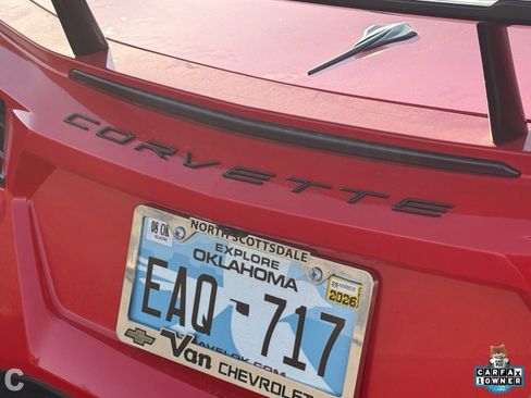 Used 2020 Chevrolet Corvette Stingray Premium Cpe w/ 3LT Preferred Equipment Group image 11